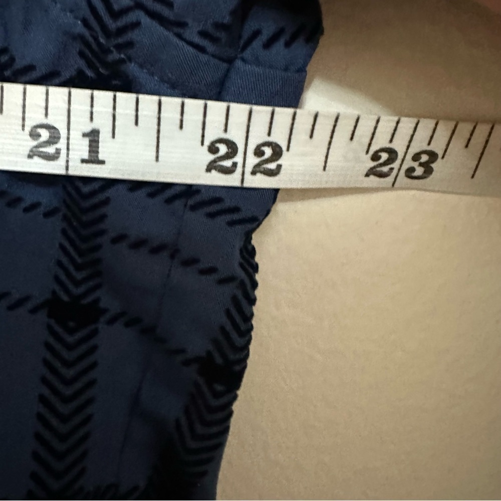 NWT Tommy Bahama Flock This Way Navy Blue Textured Long Sleeve Button Up Small - Picture 8 of 9